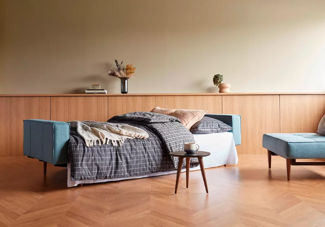 Schlafsofa mit Armlehnen Splitback Styletto dunkel