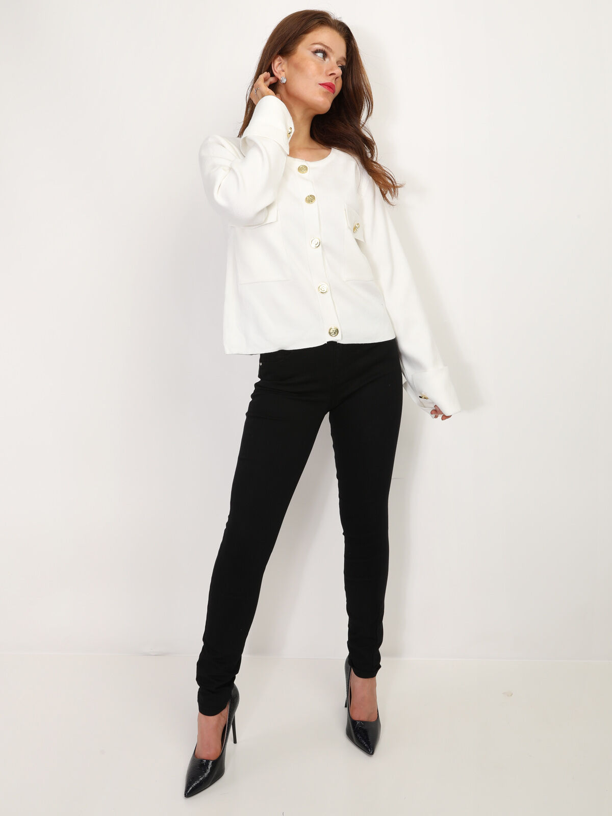 Cardigan avec poches à rabat et boutons dorés- Blanc