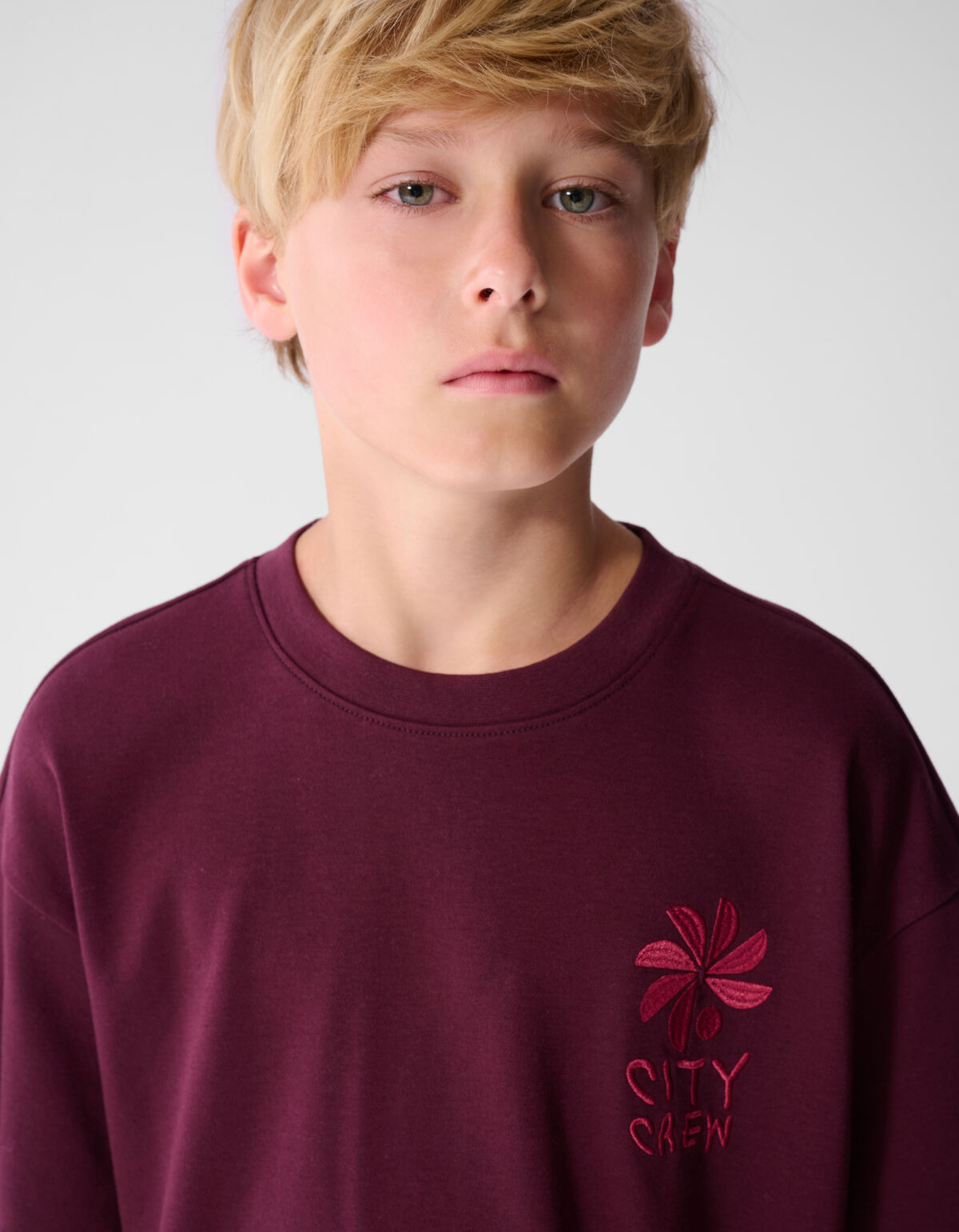 Stay Bold Artwork T-shirt Donkerrood