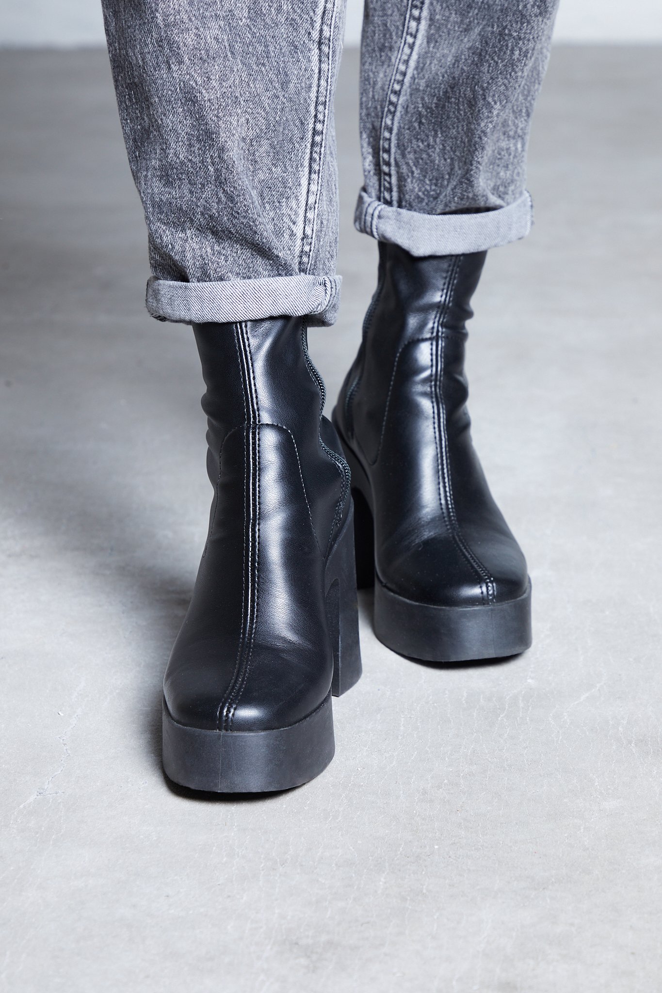 André - Bottines & Boots ADIARATOU Noir