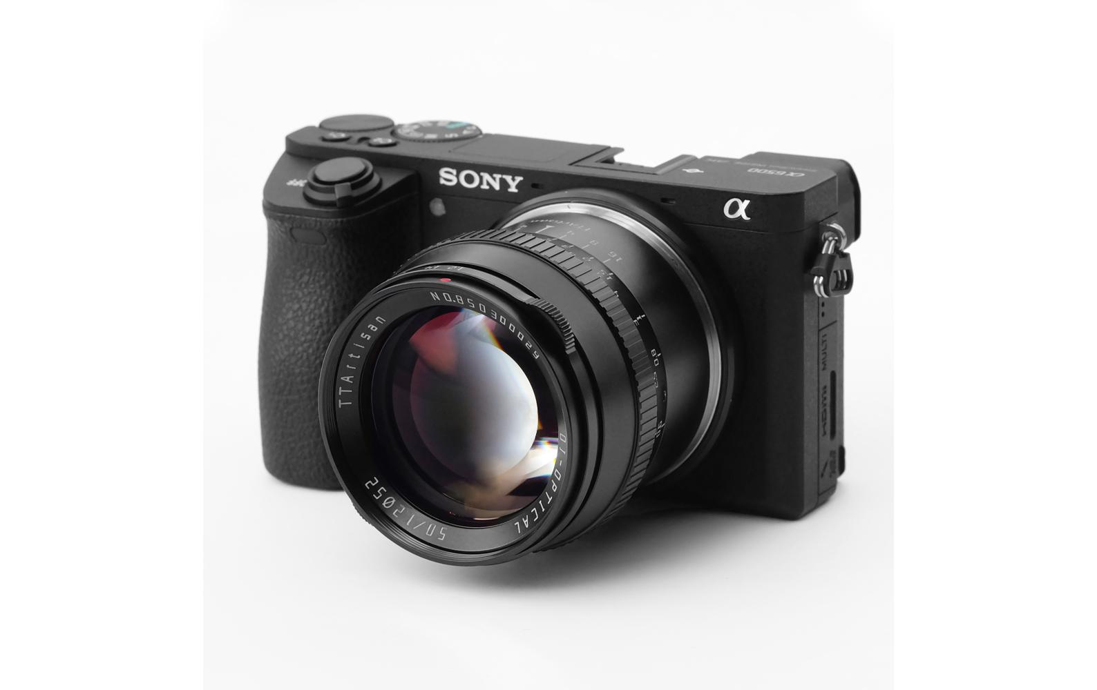 Festbrennweite APS-C 50mm F/1.2 – Sony E-Mount<br>Festbrennweite mit grosser Blende und glattem Bokeh