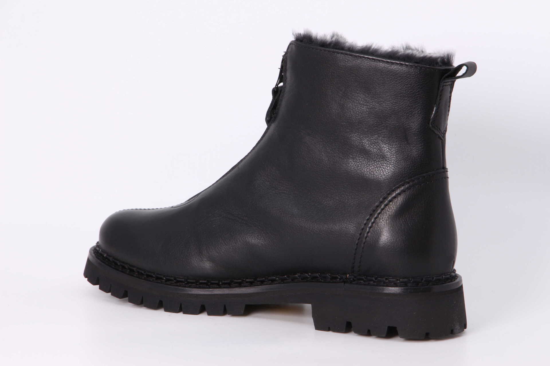 Winterstiefel schwarz