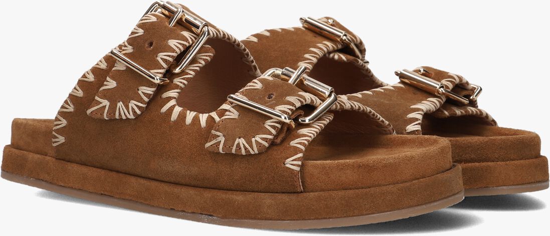BLASZ camel blasz slippers lpmag-40