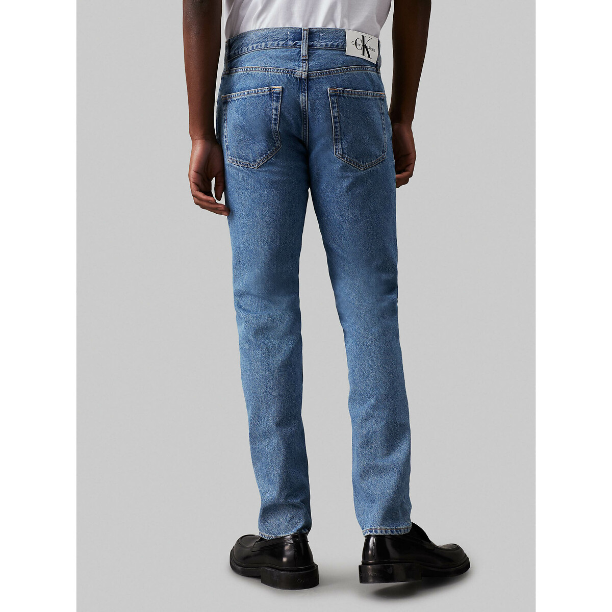 CALÇA JEANS CALVIN KLEIN<br>Calça jeans reta