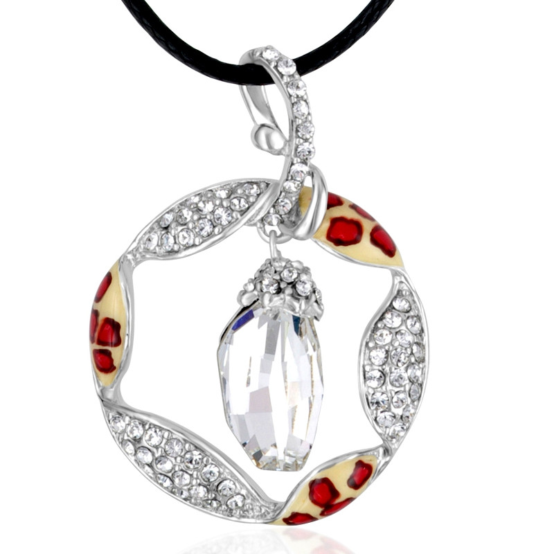 Pendentif orné de cristal de Swarovski et Plaqué Rhodium