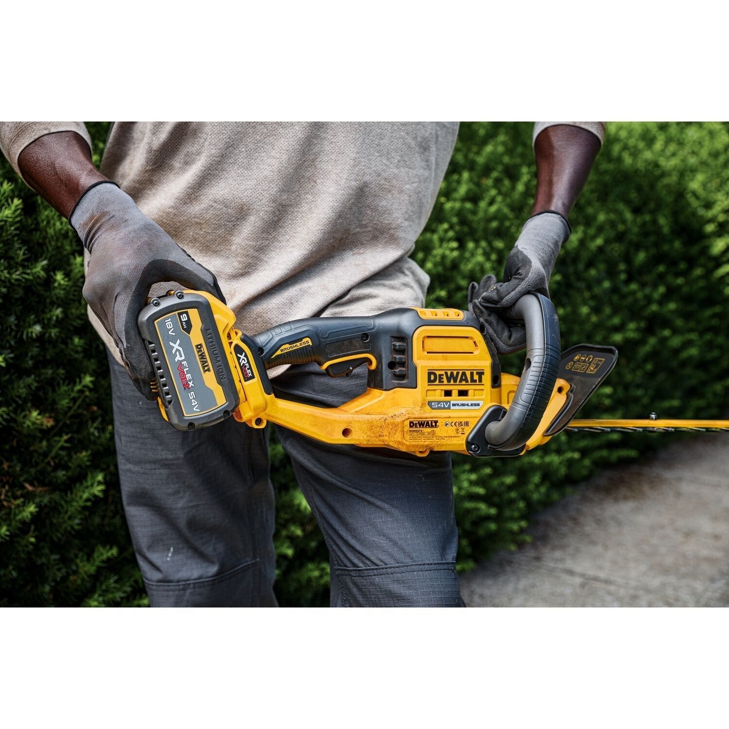 DeWALT DCMHT573N Accu Heggenschaar 65cm 54V XR FlexVolt Basic Body