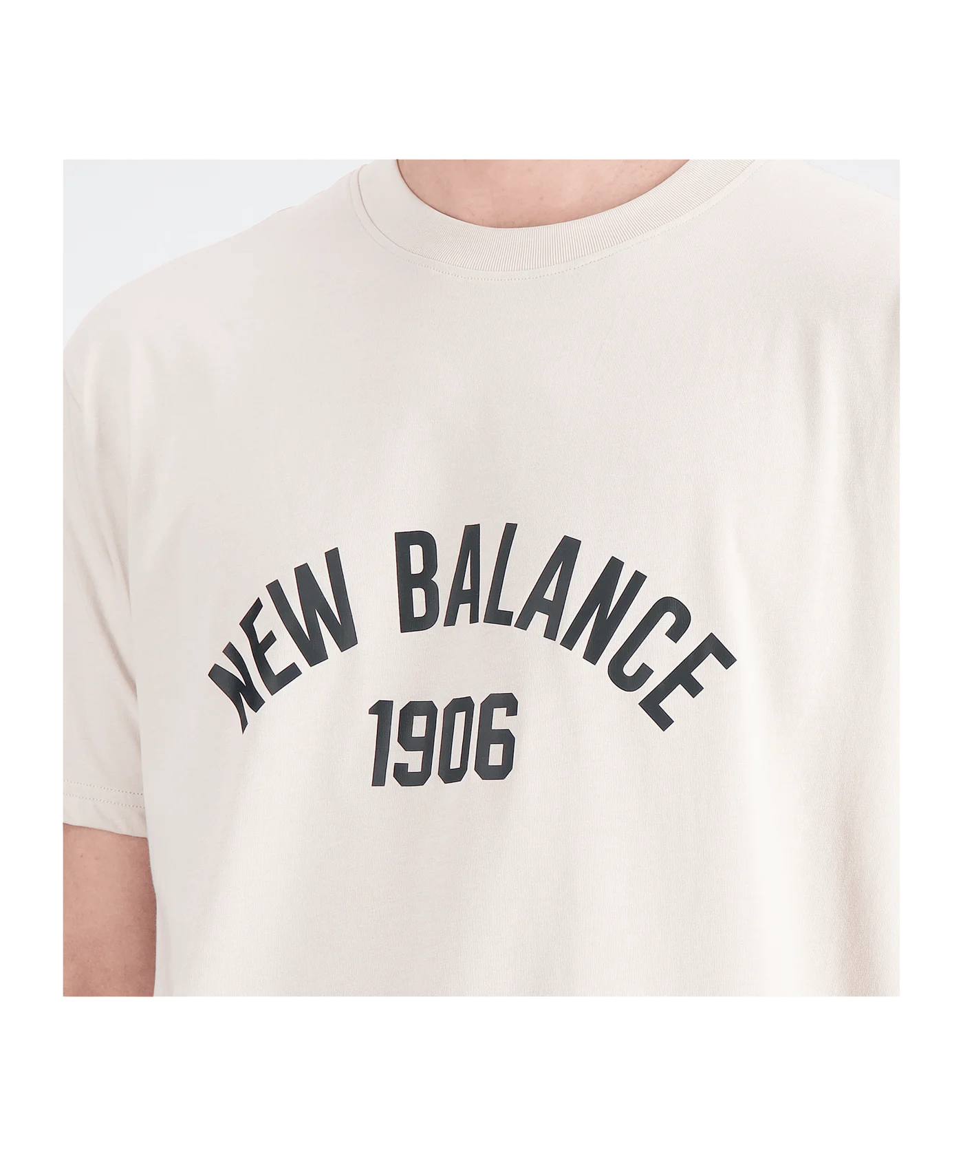 New Balance Essentials Varsity T-Shirt Schwarz FMB