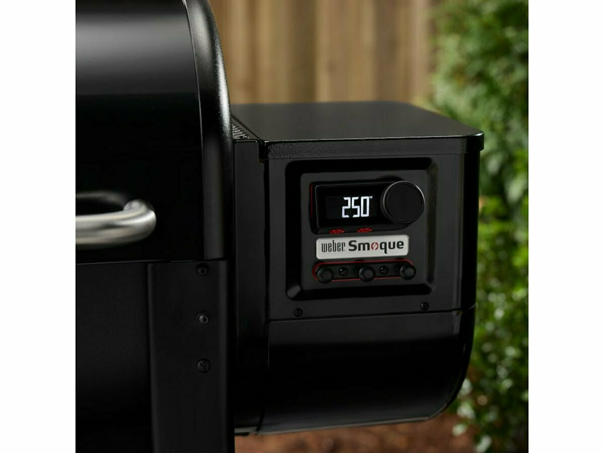 Weber Smoque XL pellet barbecue