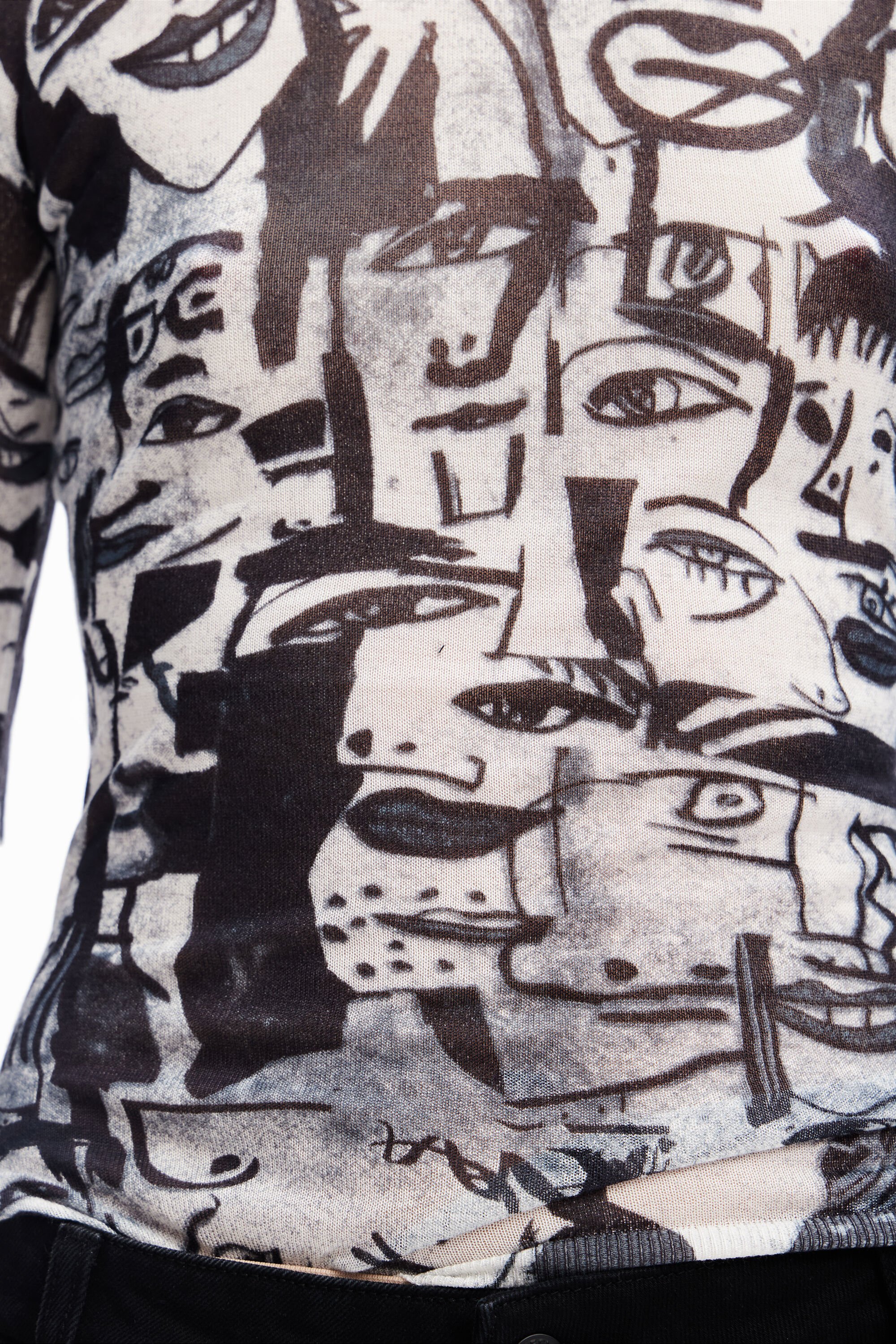 Pull visages arty