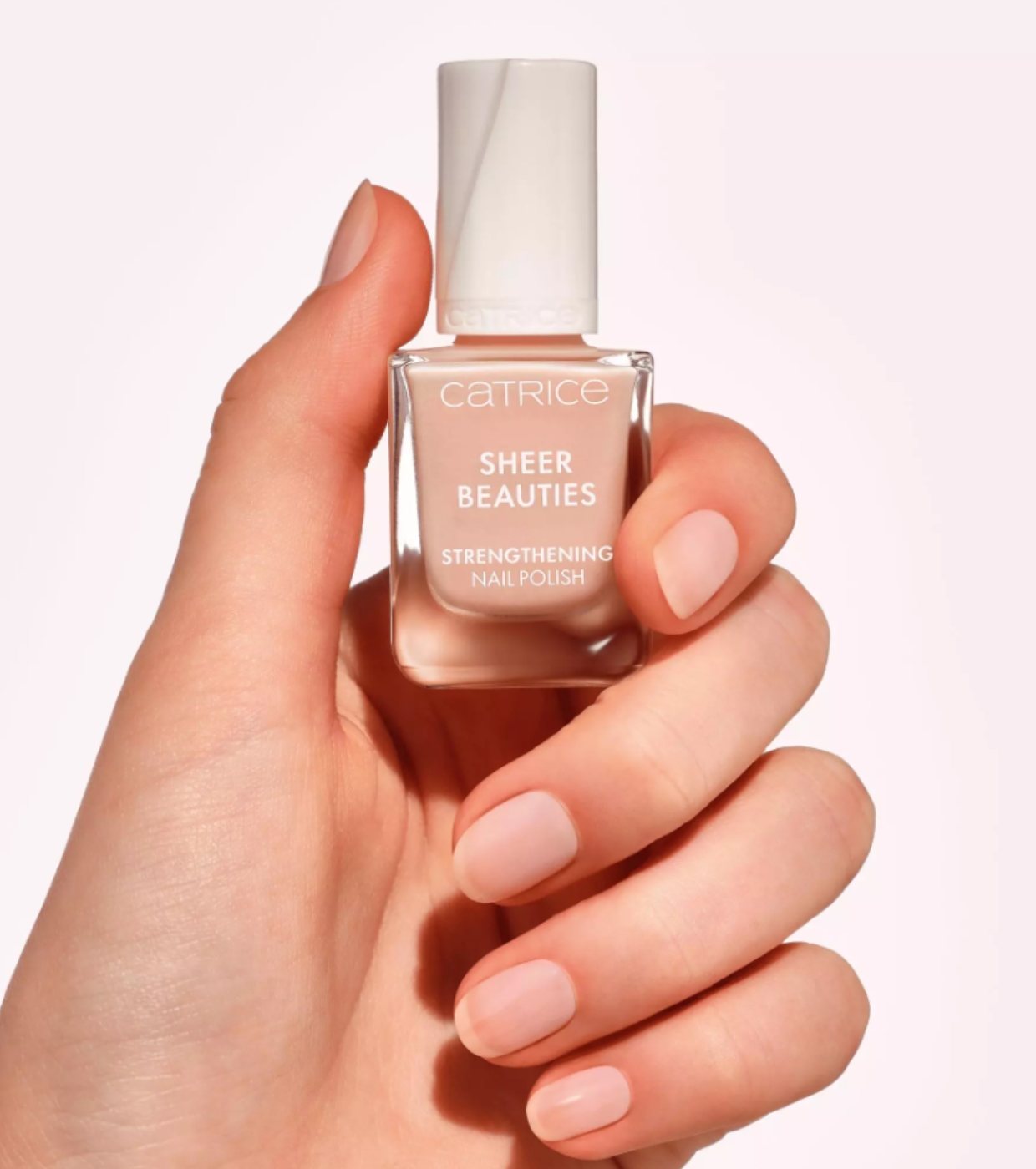 Catrice - Esmalte fortalecedor Sheer Beauties - 020: Roses Are Rosy