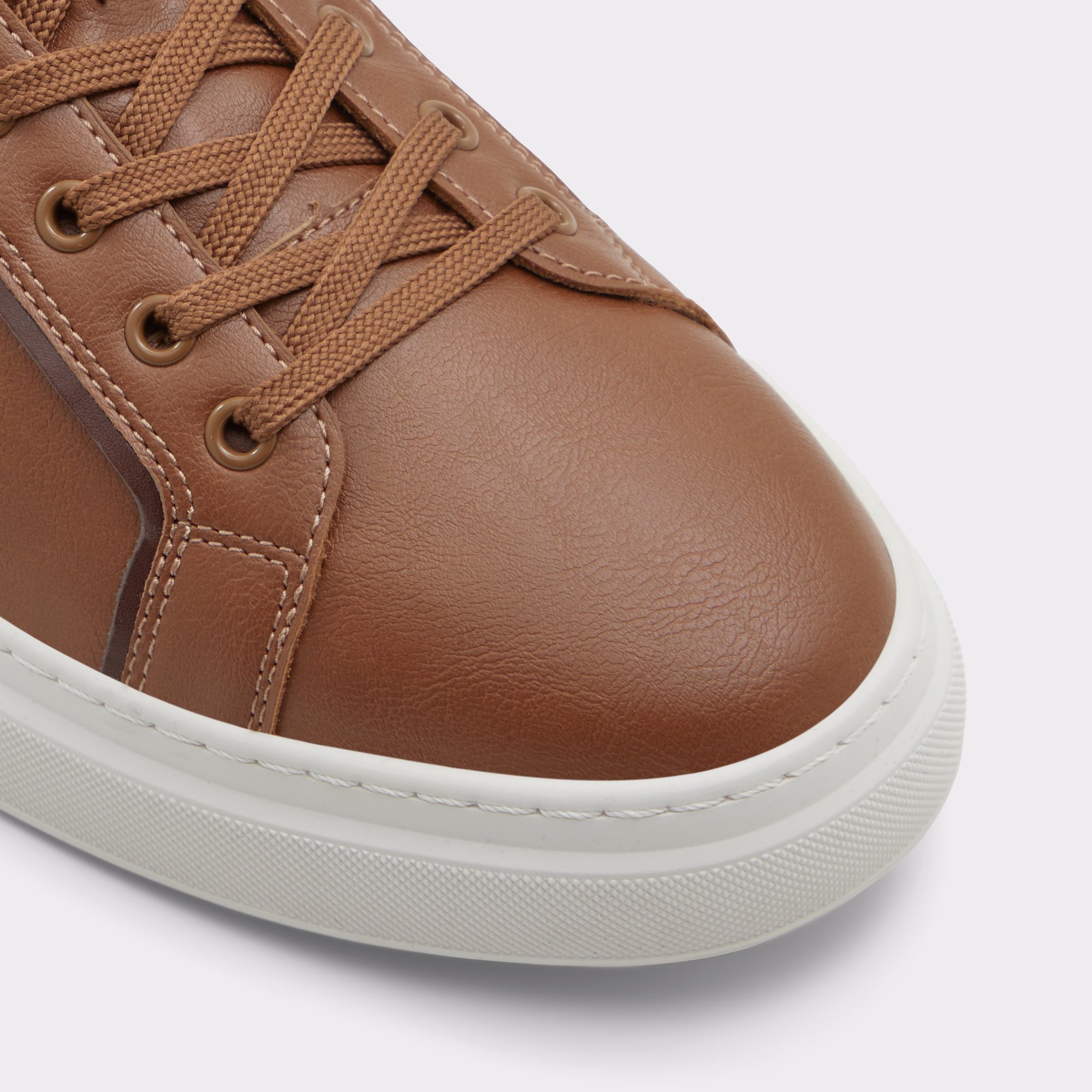 Courtline Cognac Men Athletic sneakers