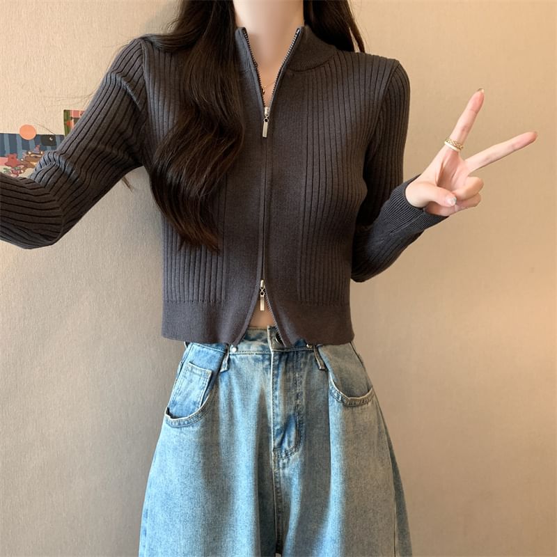Shinsei - Lange mouwen, getailleerd, effen crop top met rits