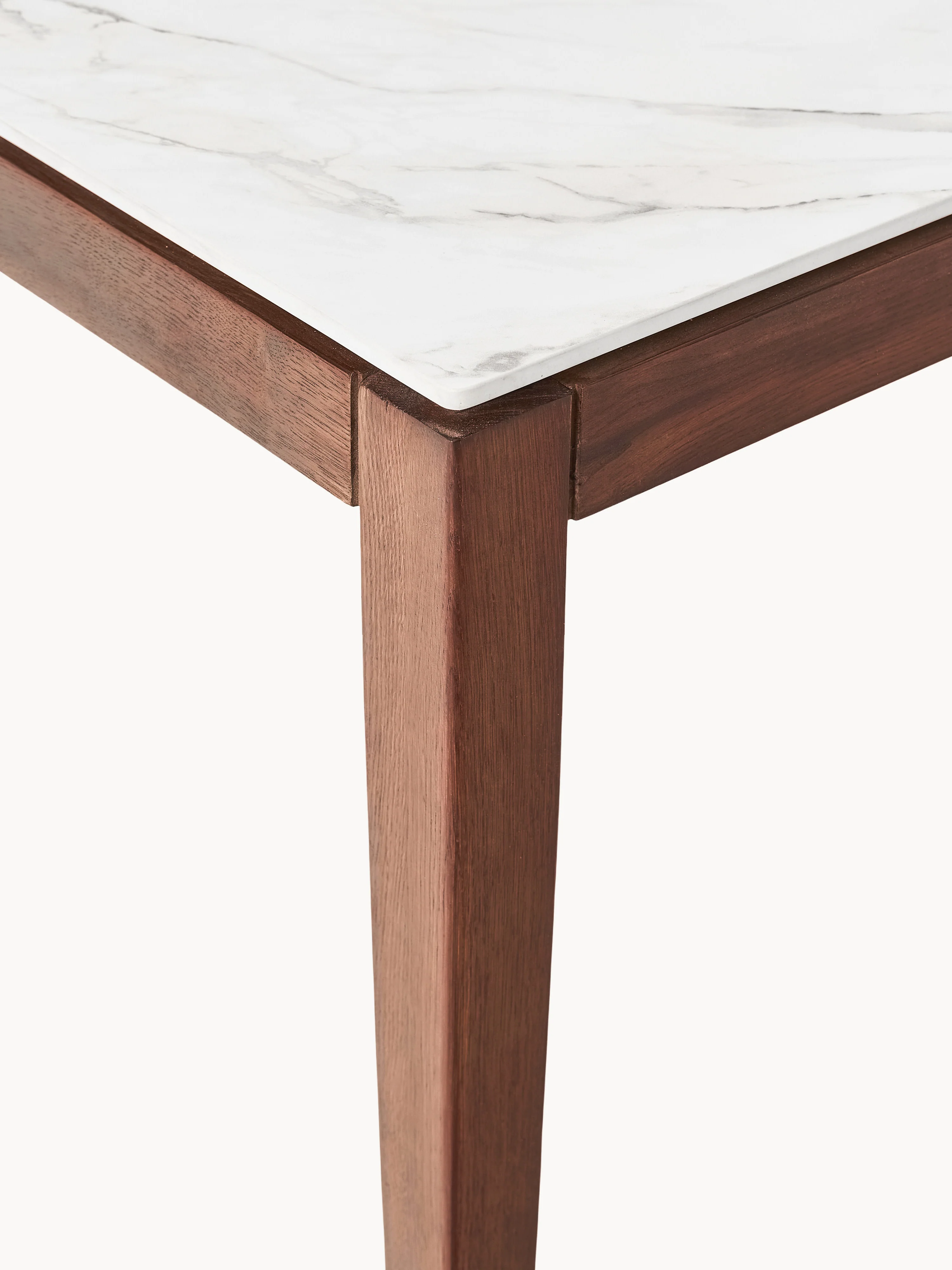 Eettafel Jackson in marmerlook, verschillende formaten
