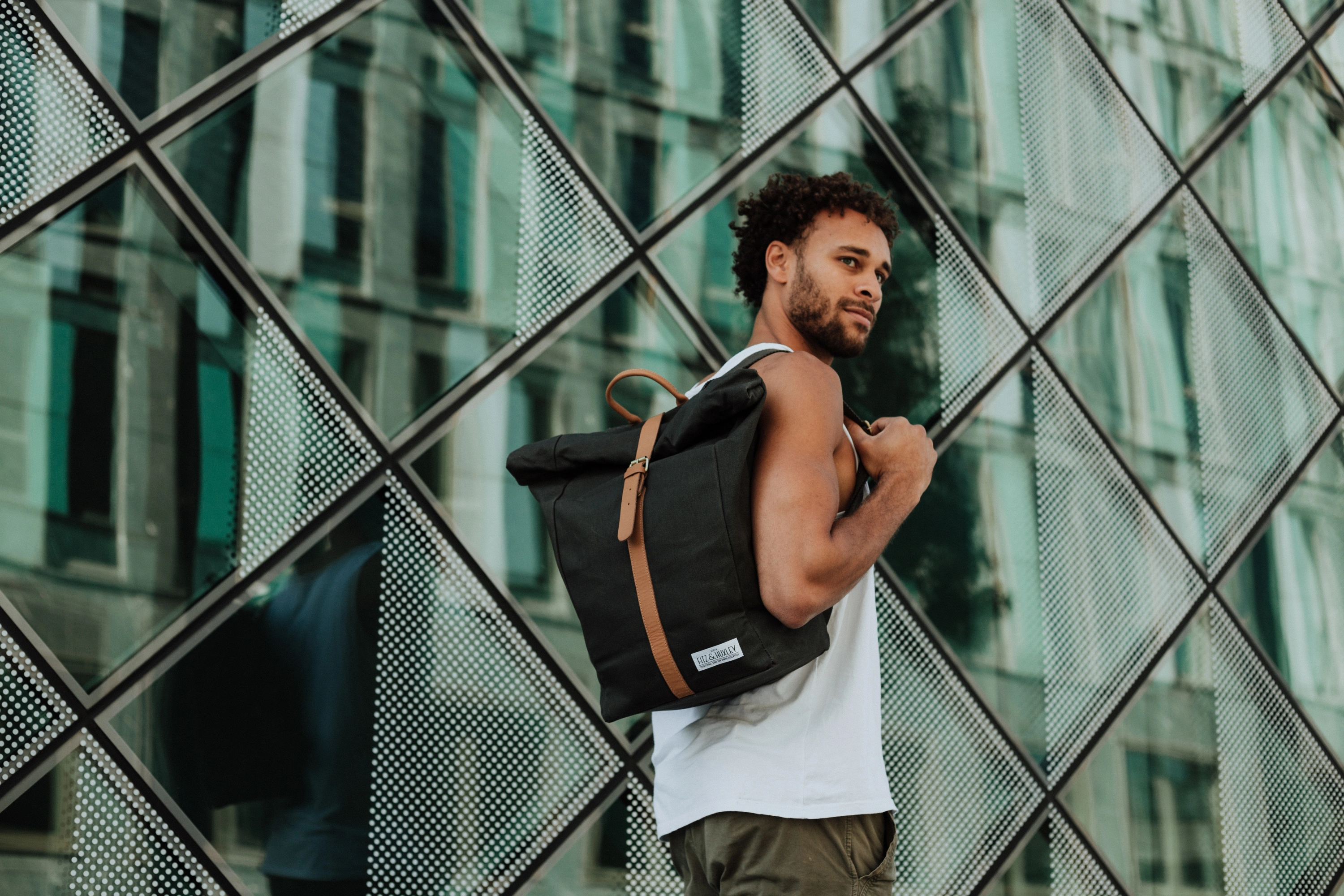 Fitz & Huxley Rolltop-Rucksack CONVEYOR (Typ: 12l, grau)