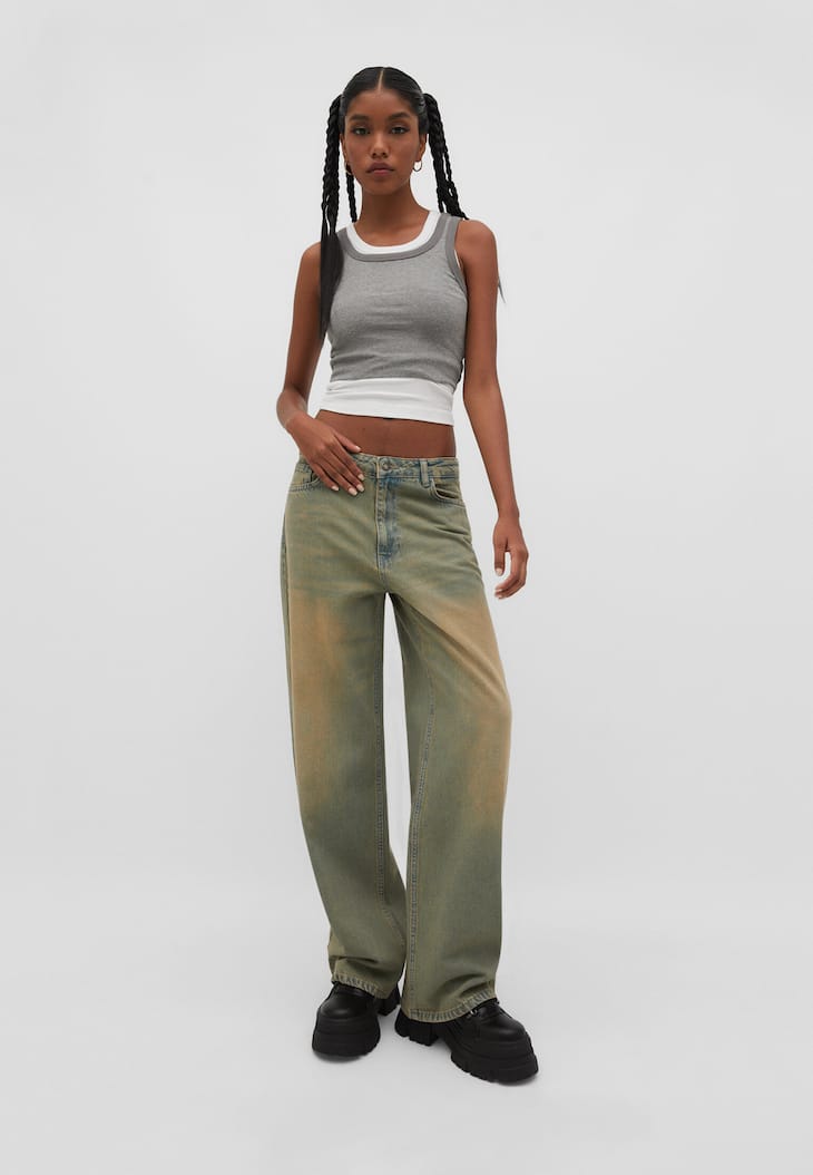 Camiseta cropped estilo nadador
