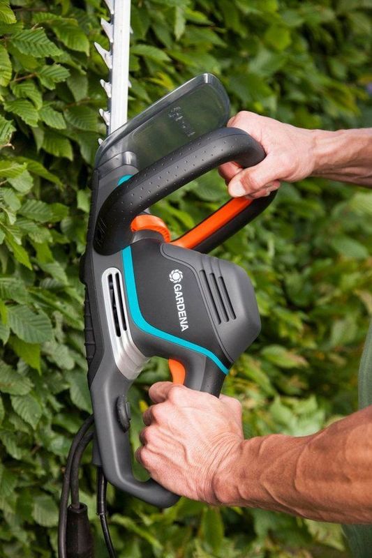 Gardena - PowerCut 700/65 - Elektrische Heggenschaar - 700W - Stalen Messen