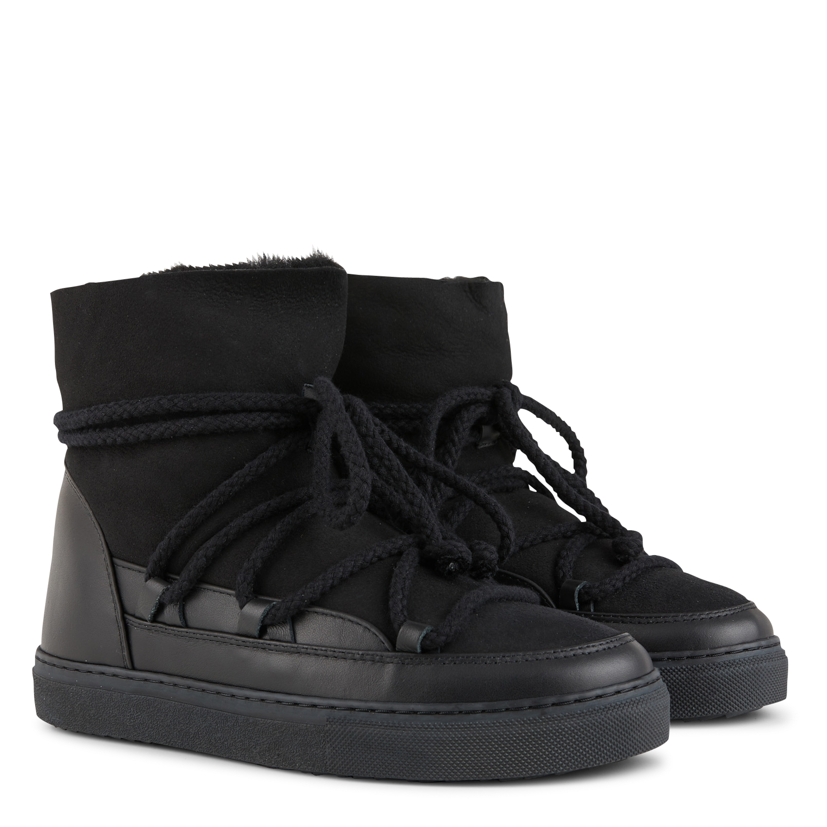 CLASSIC -Boots fourrées en cuir | Noir