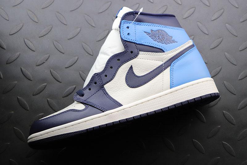 Jordan 1 Retro High Obsidian UNC