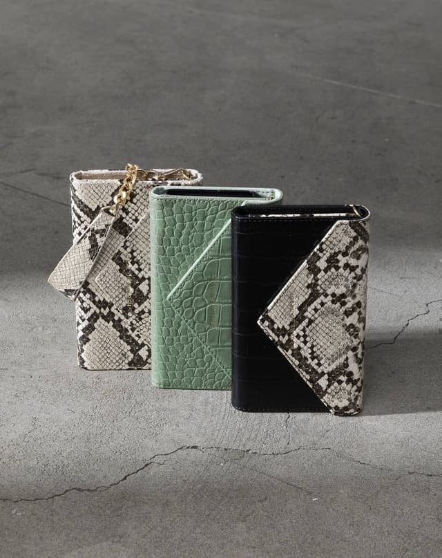 Envelope Clutch Galaxy S20 Midnight Python