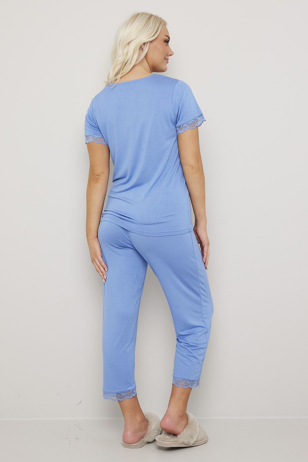 Pyjamas med korte ermer og trekvart bukse Lace