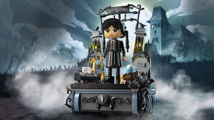 Lego Wednesday Addams figur 76780