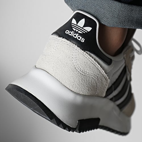 Baskets Retropy 2 GW5473 Cloud White Core Black