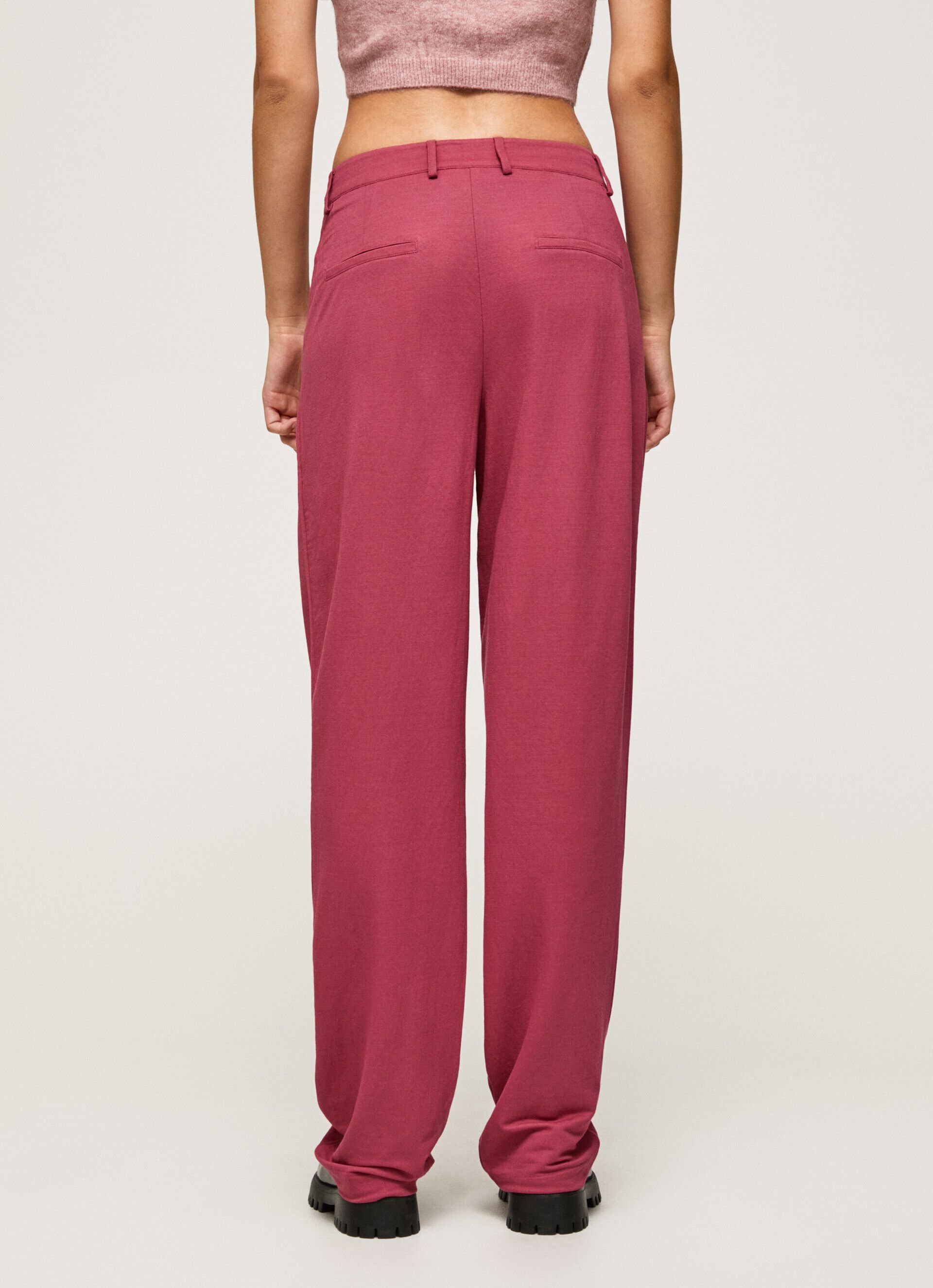Calça chino de tecido fluido - rosa blush escuro