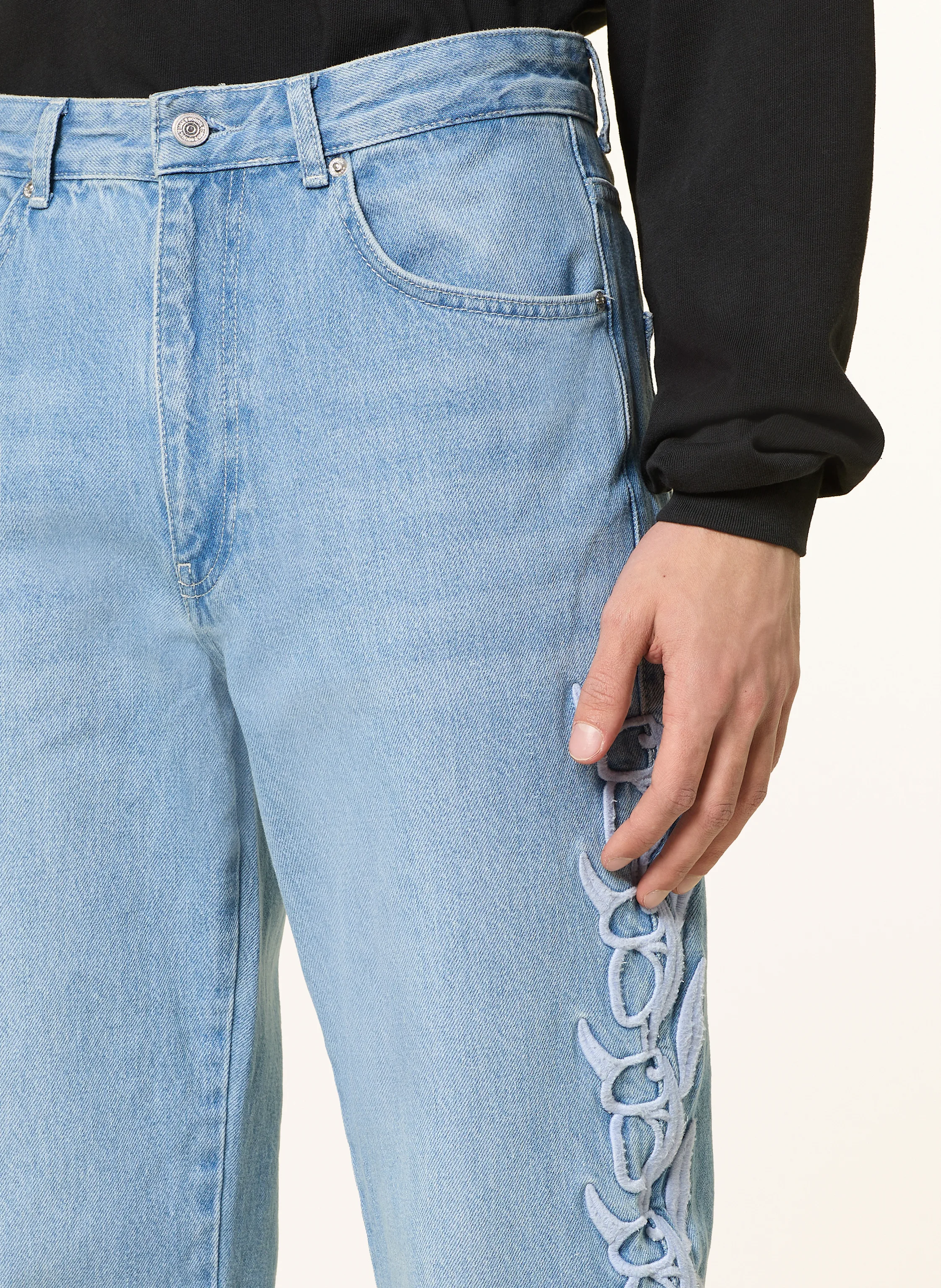 rough. Jeans BLUE AMITY Regular Fit