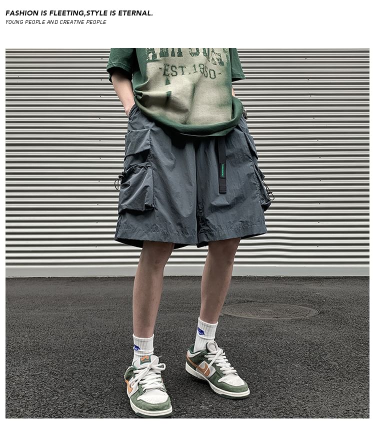 emeisa - Low Rise Plain Wide Leg Cargo Shorts