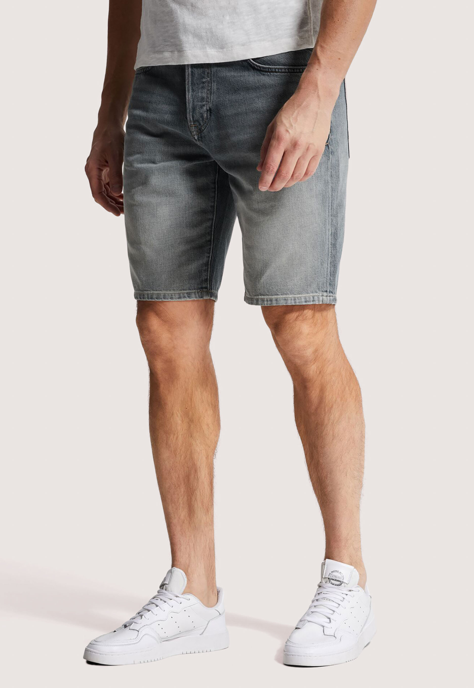 Cast Iron Valver Regular Fit Shorts