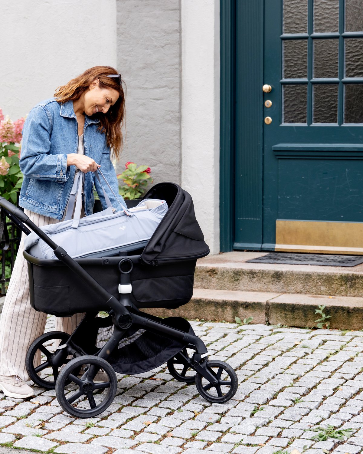 Voksi Carry Me Babylift, Babynest og Lekematte | Fra nyfødt til ca 6mnd
