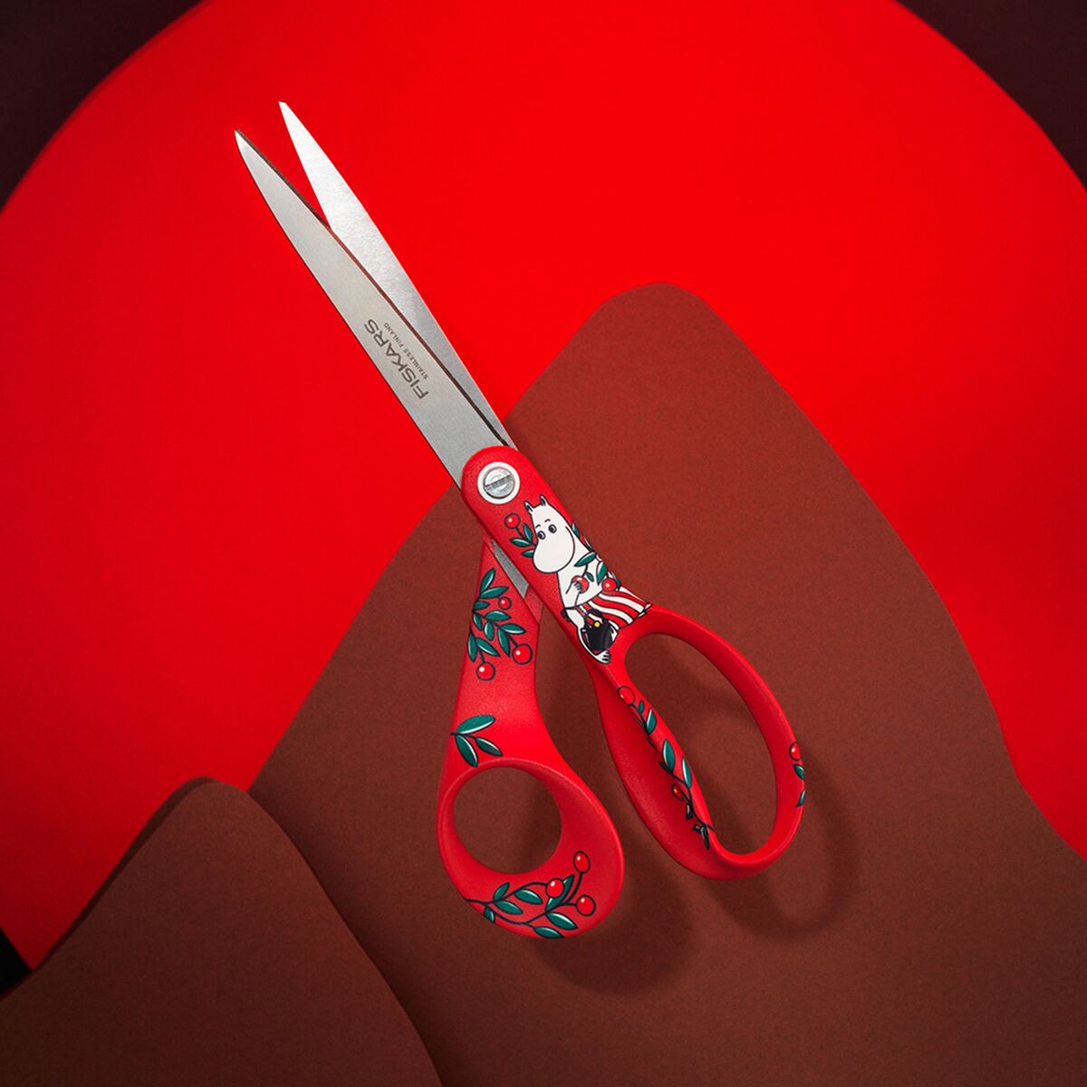 Fiskars x Moomin Universalsaks Mummimamma