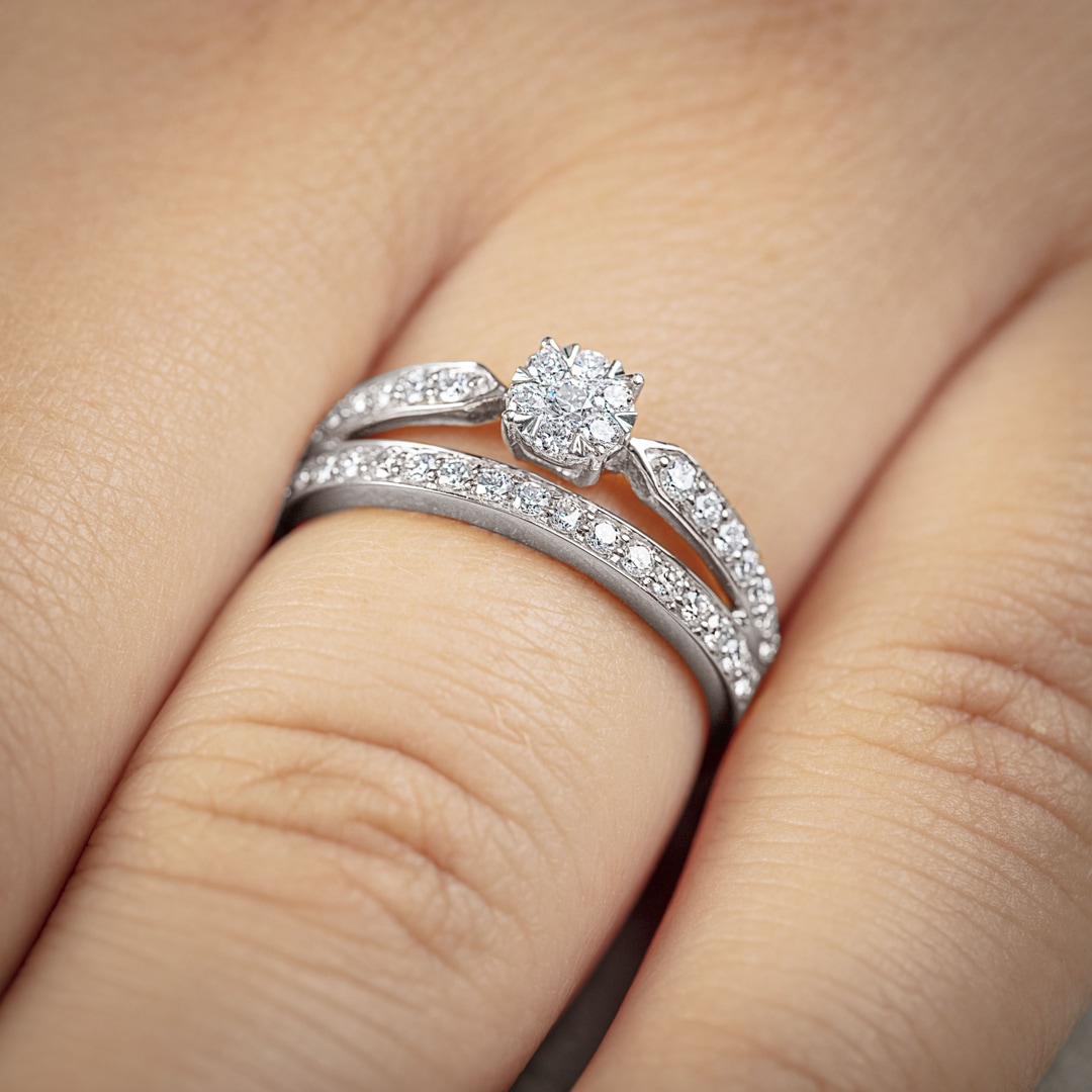 0.51 Karat Diamanten Verlobungsring 750/18 K Weissgold
