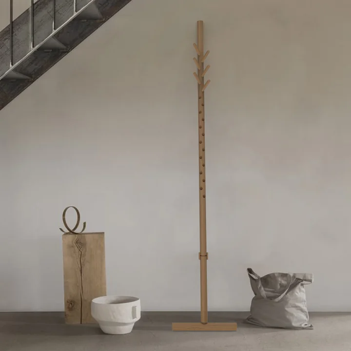 We Do Wood - Laid Back Standgarderobe, Eiche natur