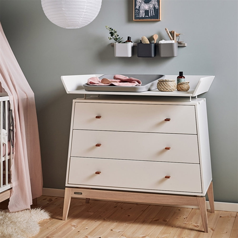 Luna™ Kommode Hvid/Eg - Leander → Luksusbaby.dk