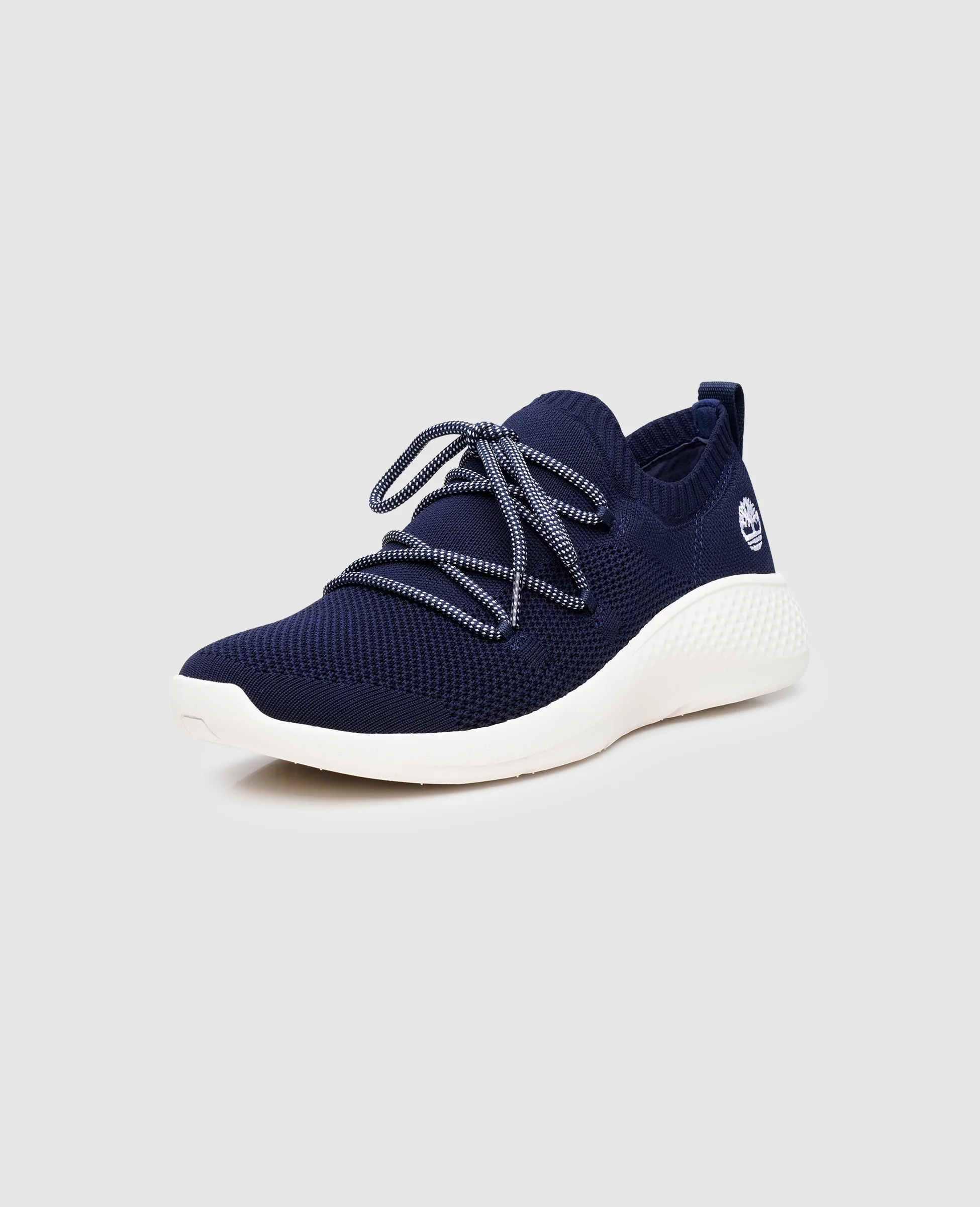 Flyroam Go Knit Oxford