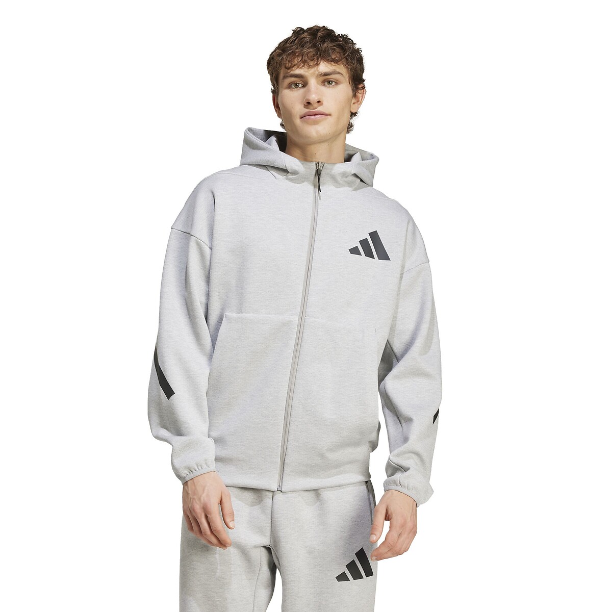 ADIDAS SPORTSWEAR<br>Moletom com zíper ZNE