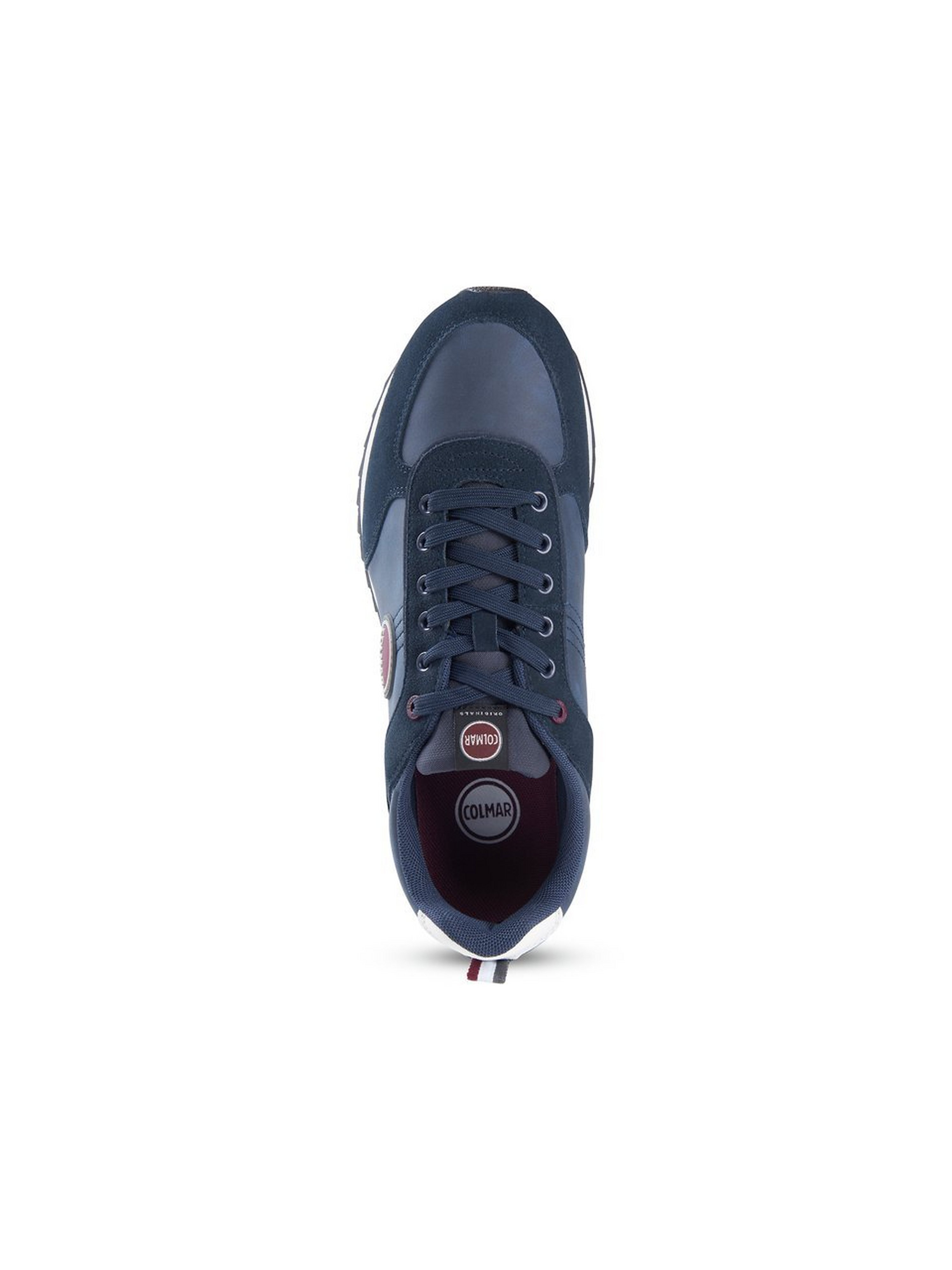 Sneaker