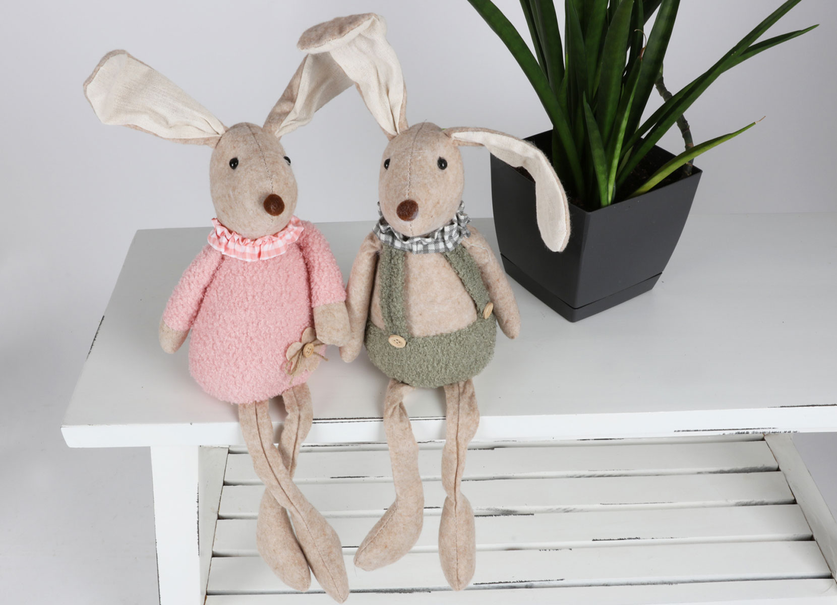 Großer Deko-Hase als Kantenhocker 59cm Hasenjunge