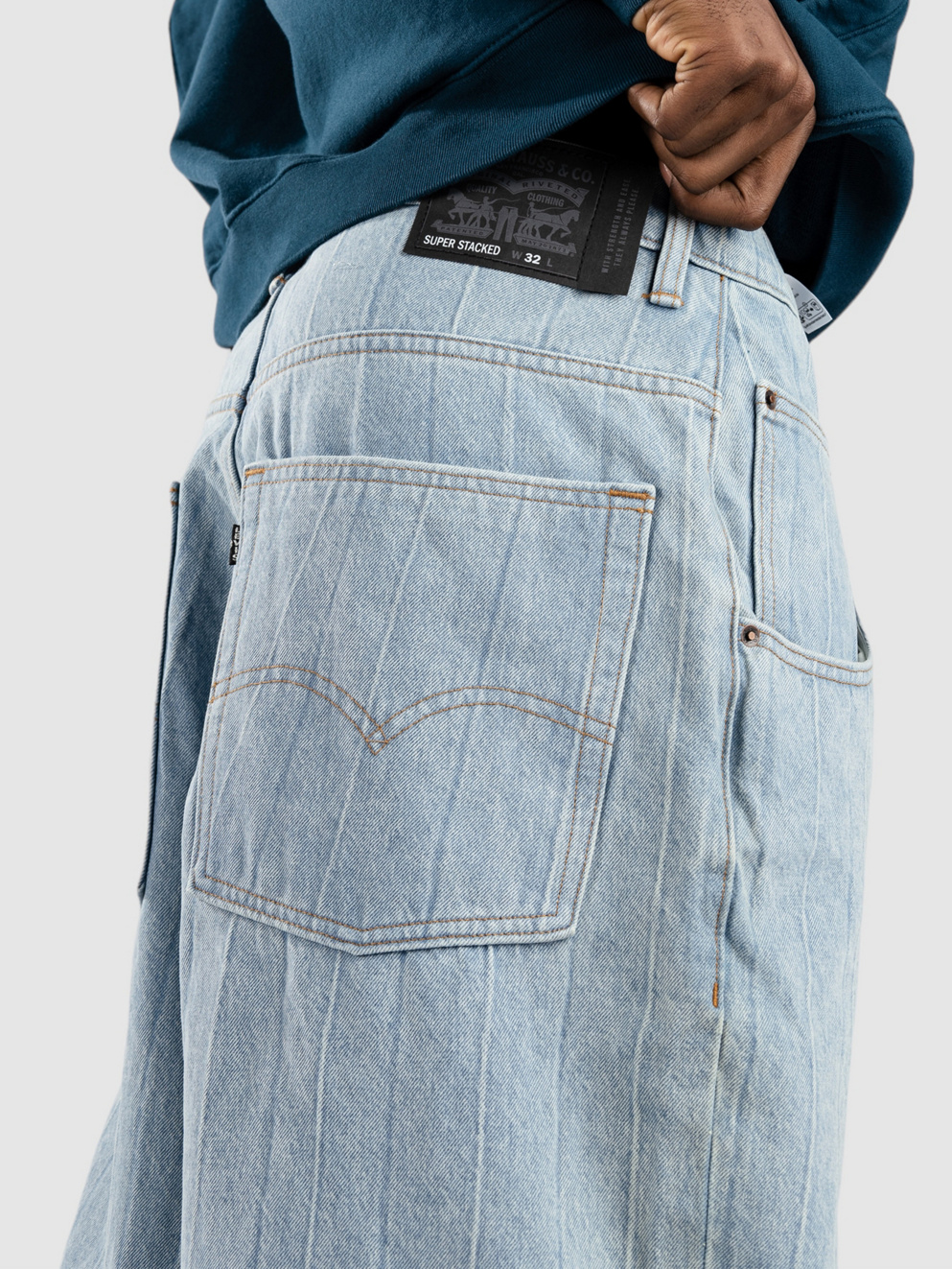 Levi's Skate Super Stack Jeans danger clouds