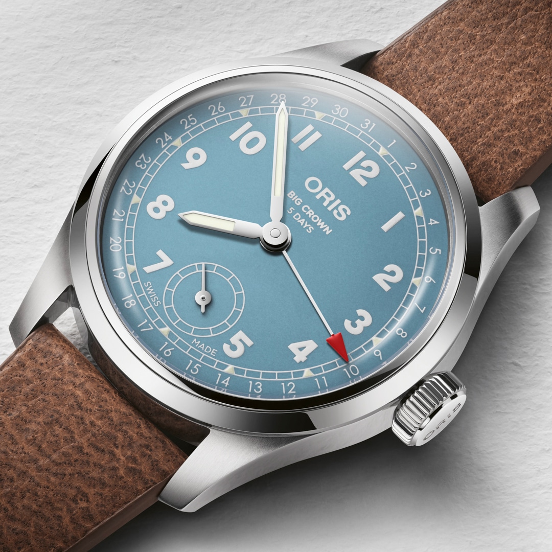 Oris Big Crown Pointer Date Calibre 473 Hellblau auf Lederband