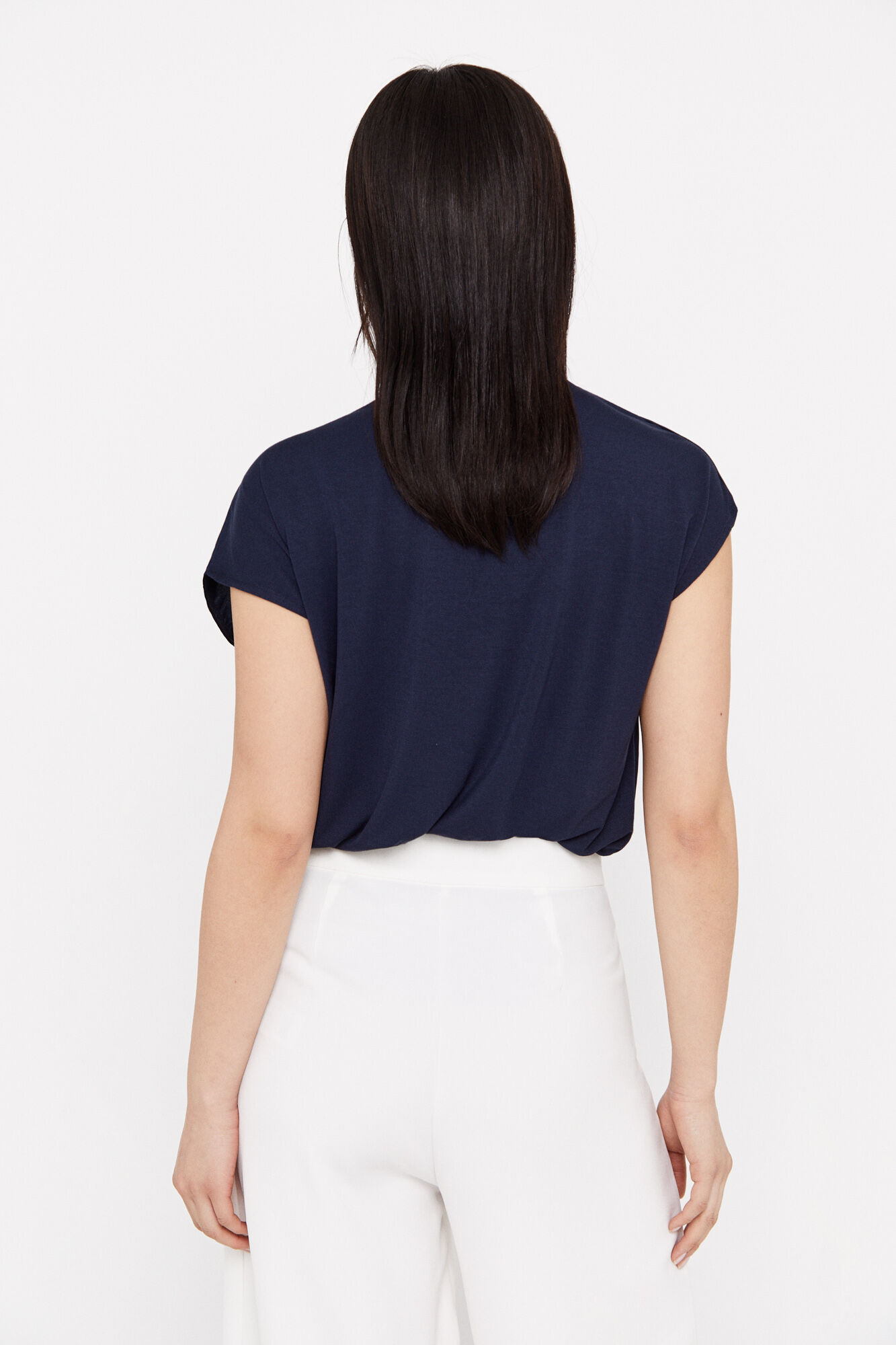 Blusa com detalhes em renda - Azul marinho