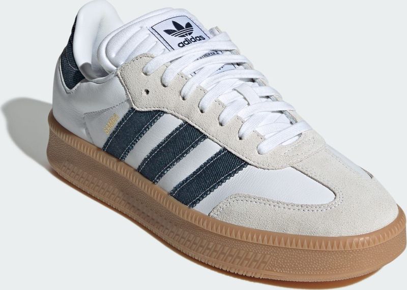 adidas - Samba XLG - Sportschoenen - Wit - Leer