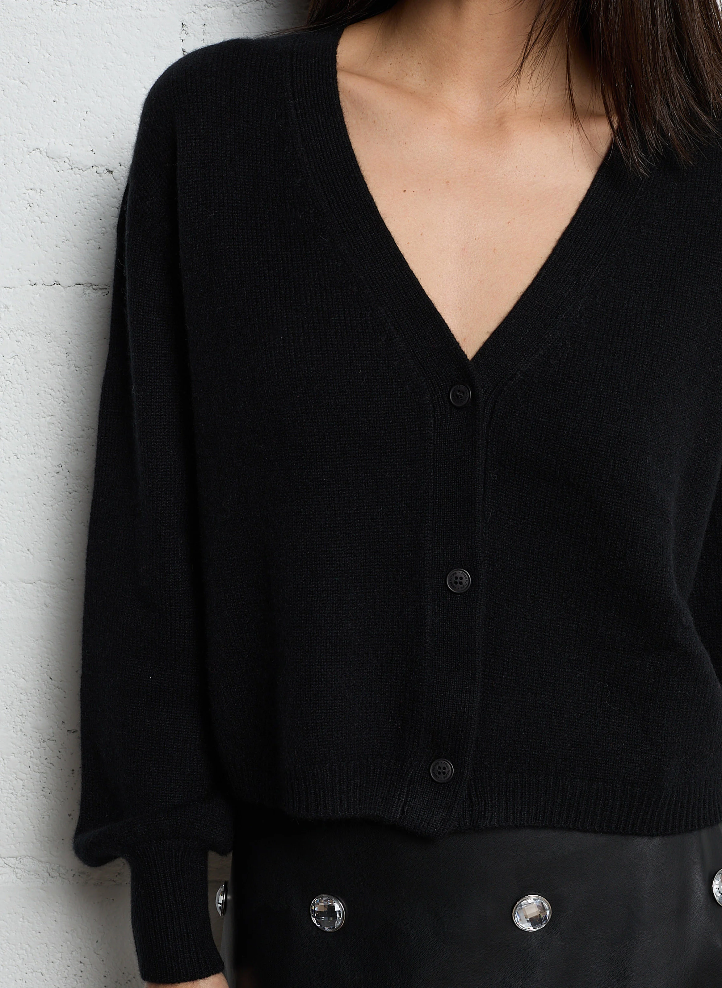 Cardigan boutonnée en cachemire| Noir