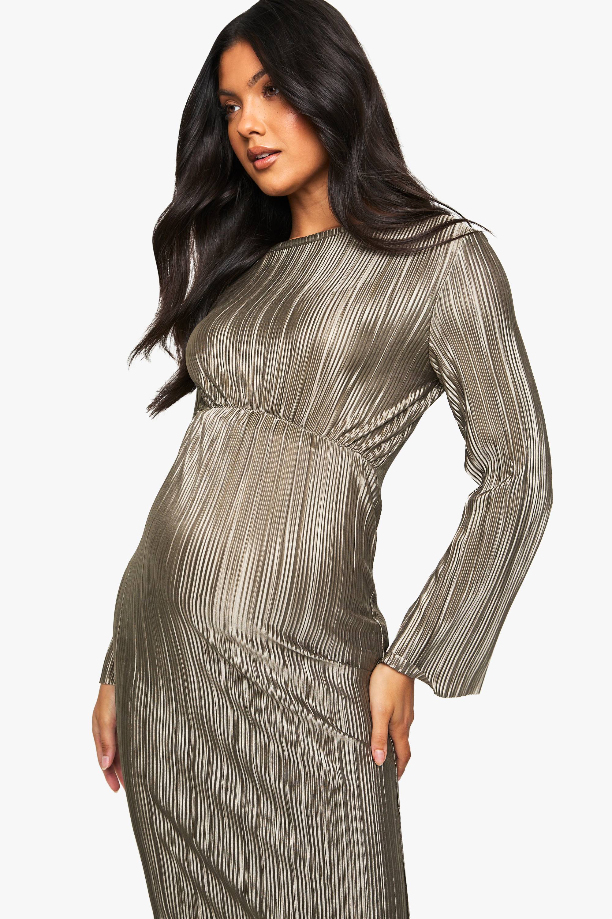 boohoo Robe Maternité Plissée à Manches Chauve-souris Midaxi Dress