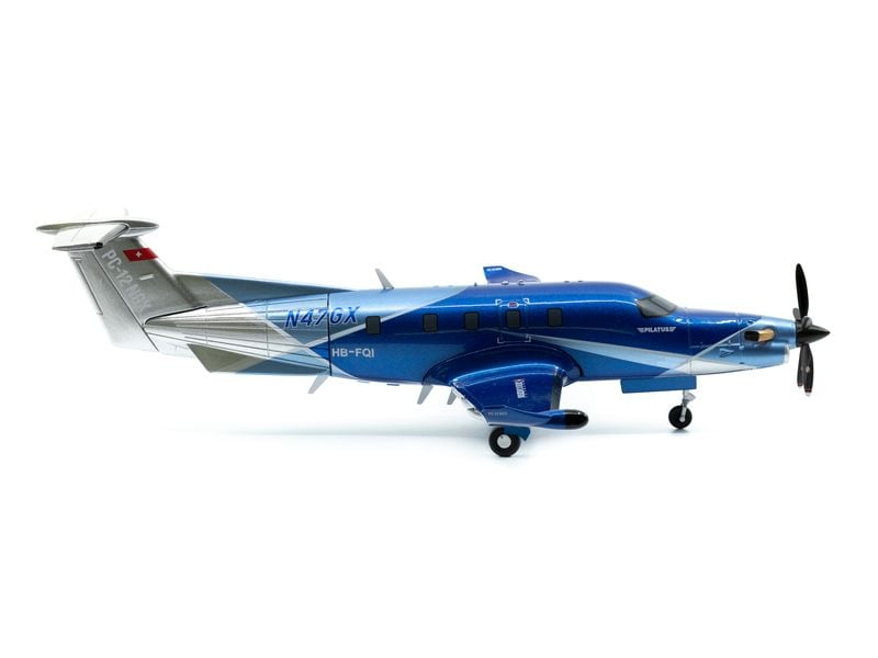 ACE Pilatus PC-12 NGX HB-FQI 1:72 Turboprop-Mehrzweckflugzeug Modellbausatz