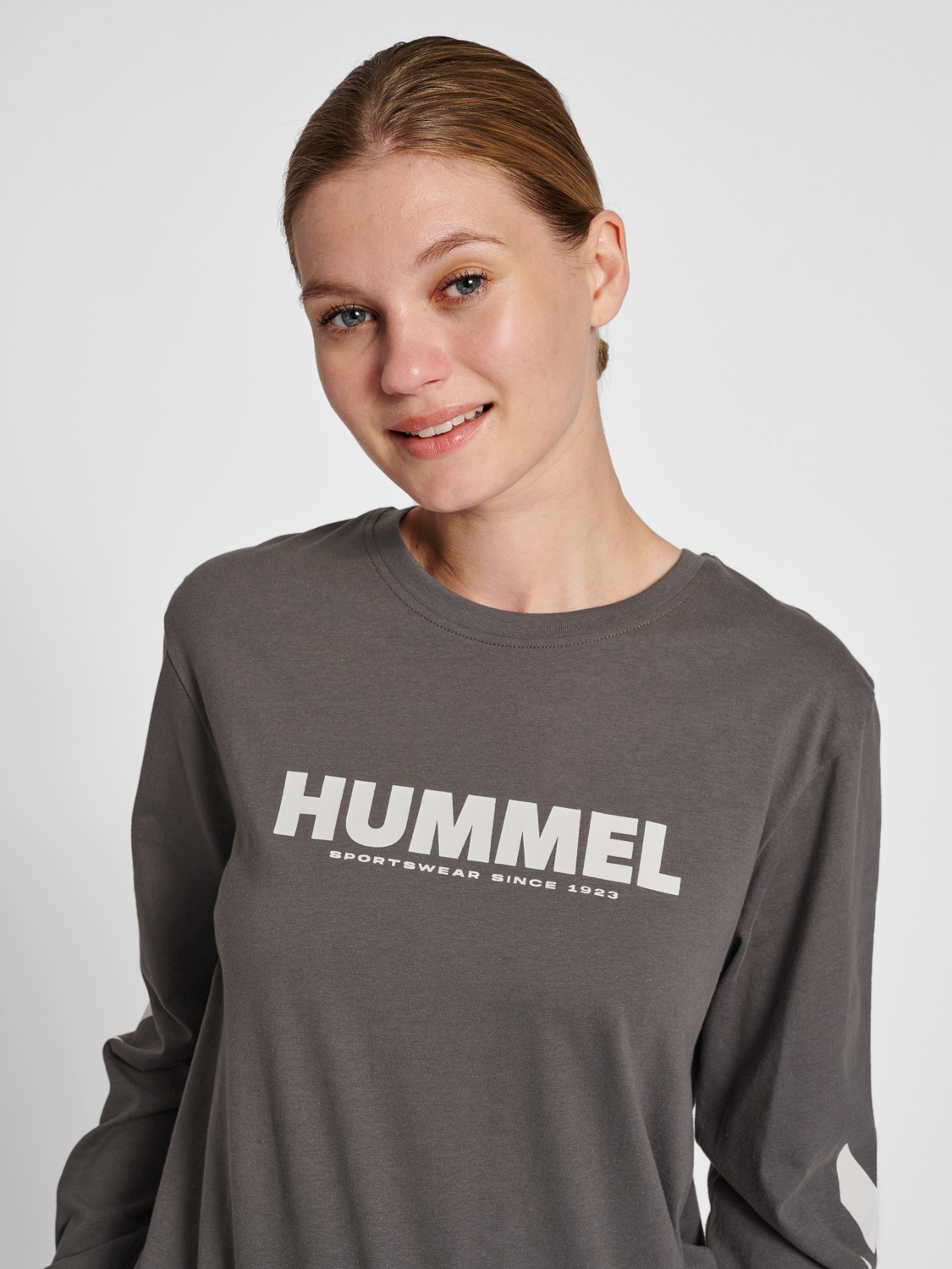hmlLEGACY T-SHIRT L/S
