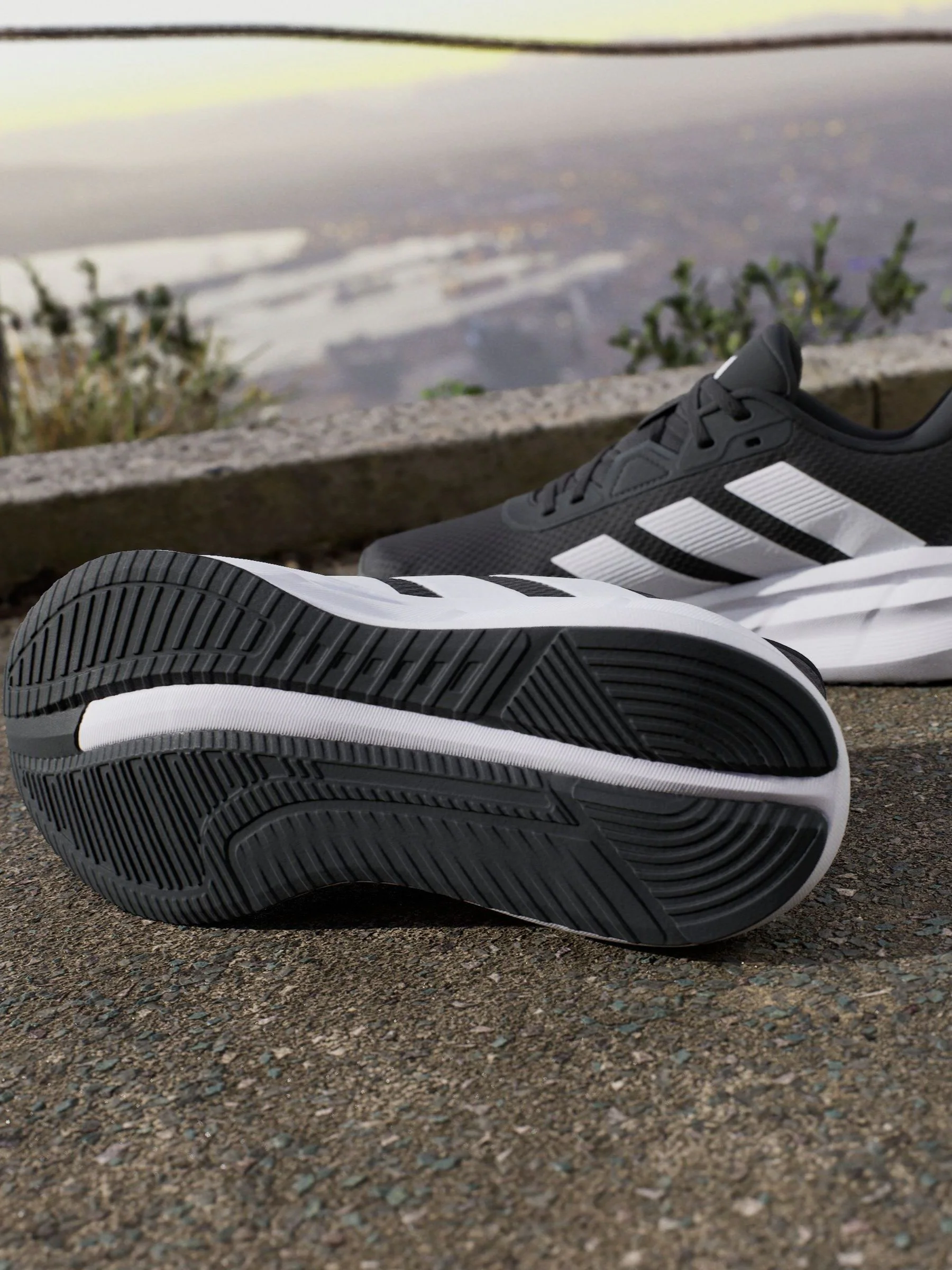 Zwart/wit - adidas Galaxy 7 sneakers