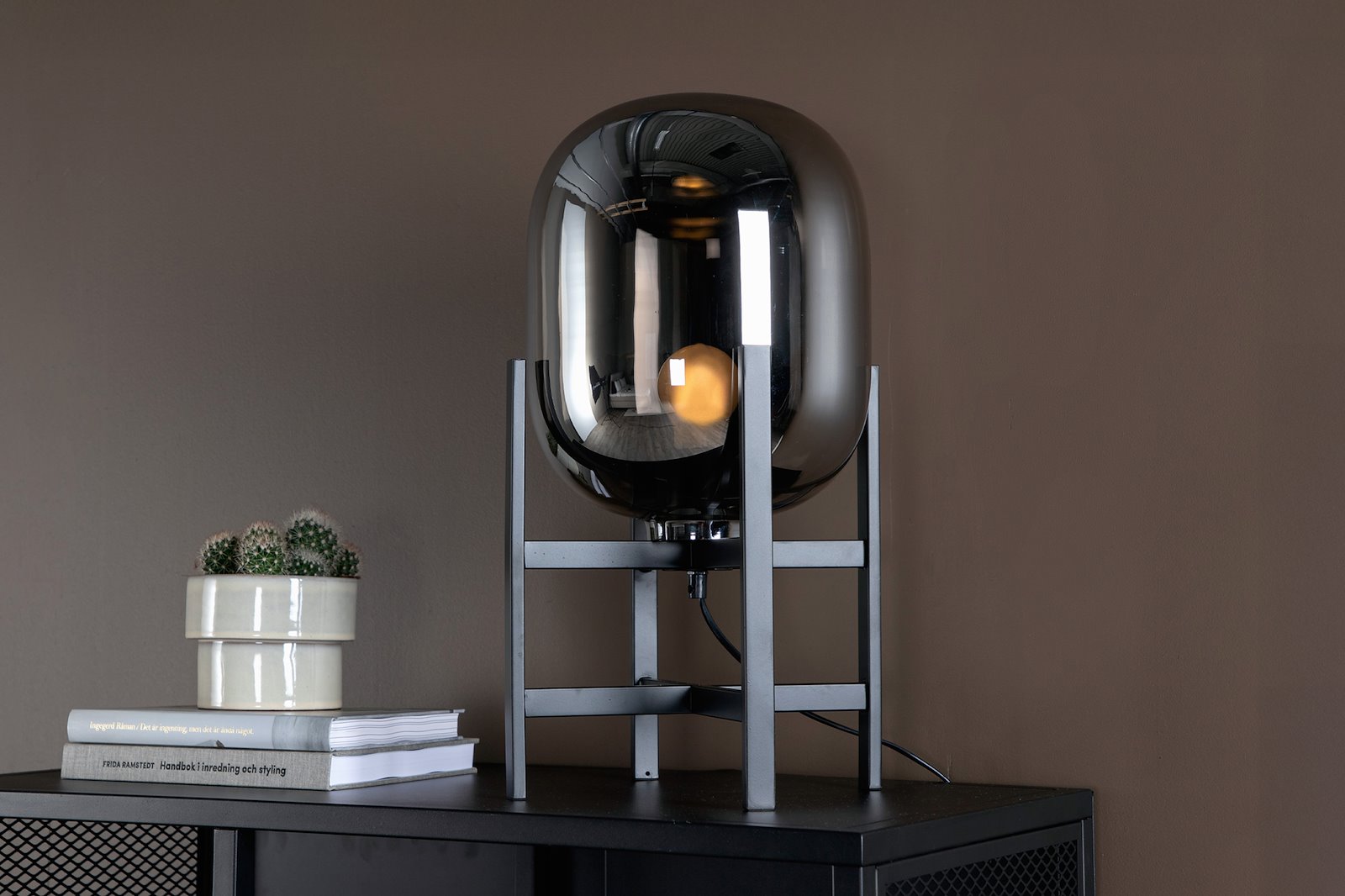 Altair bordlampe Sort