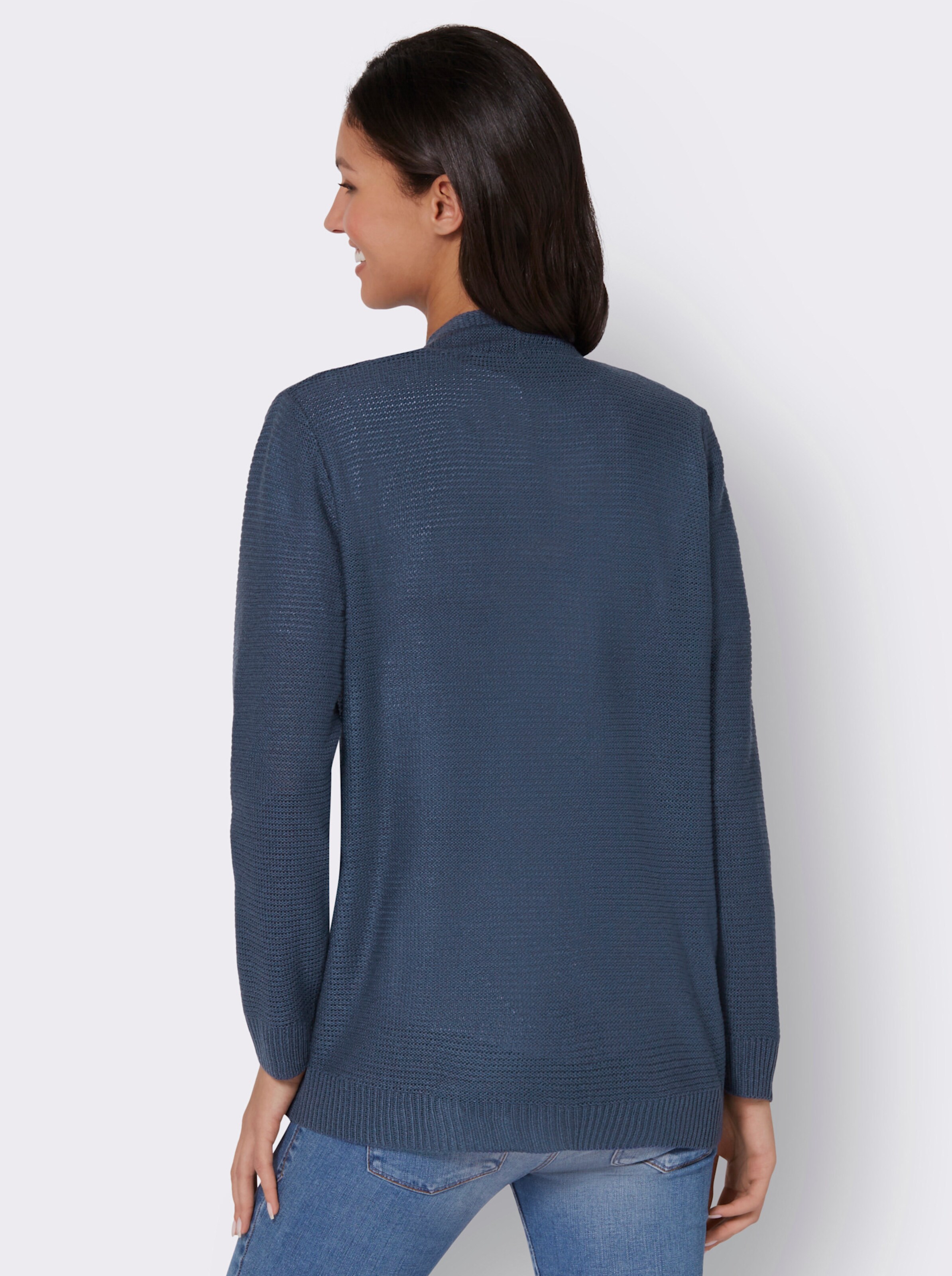 Strickjacke im Linksstrick-Muster